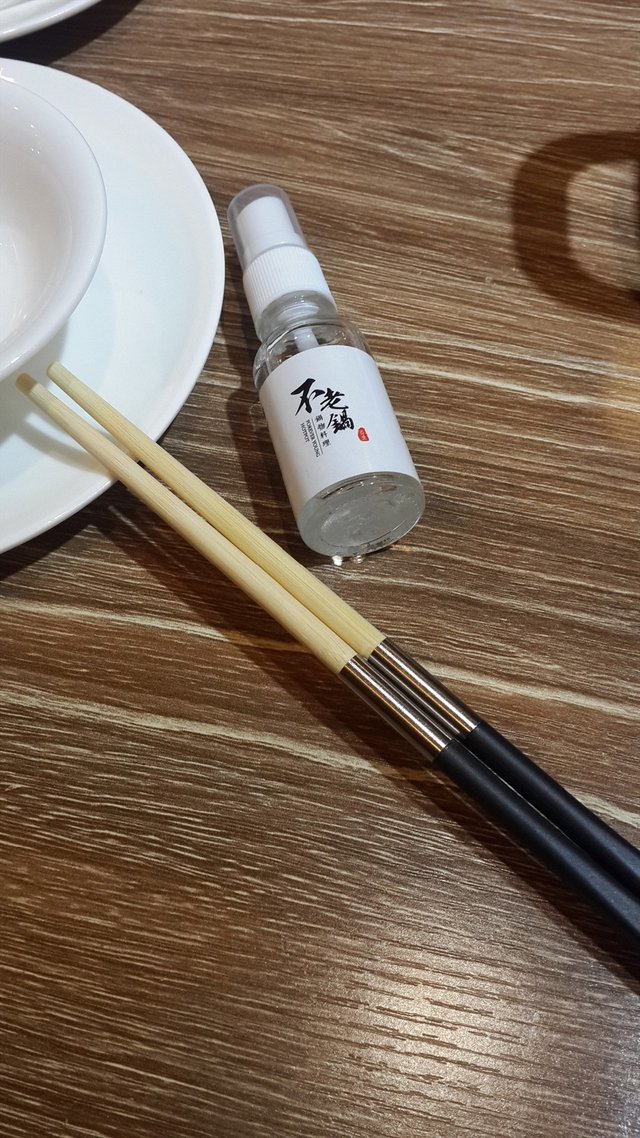 餐具