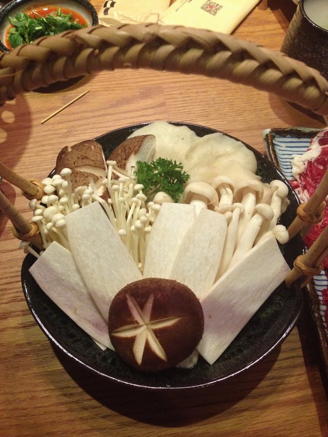 菌菇拼盘
