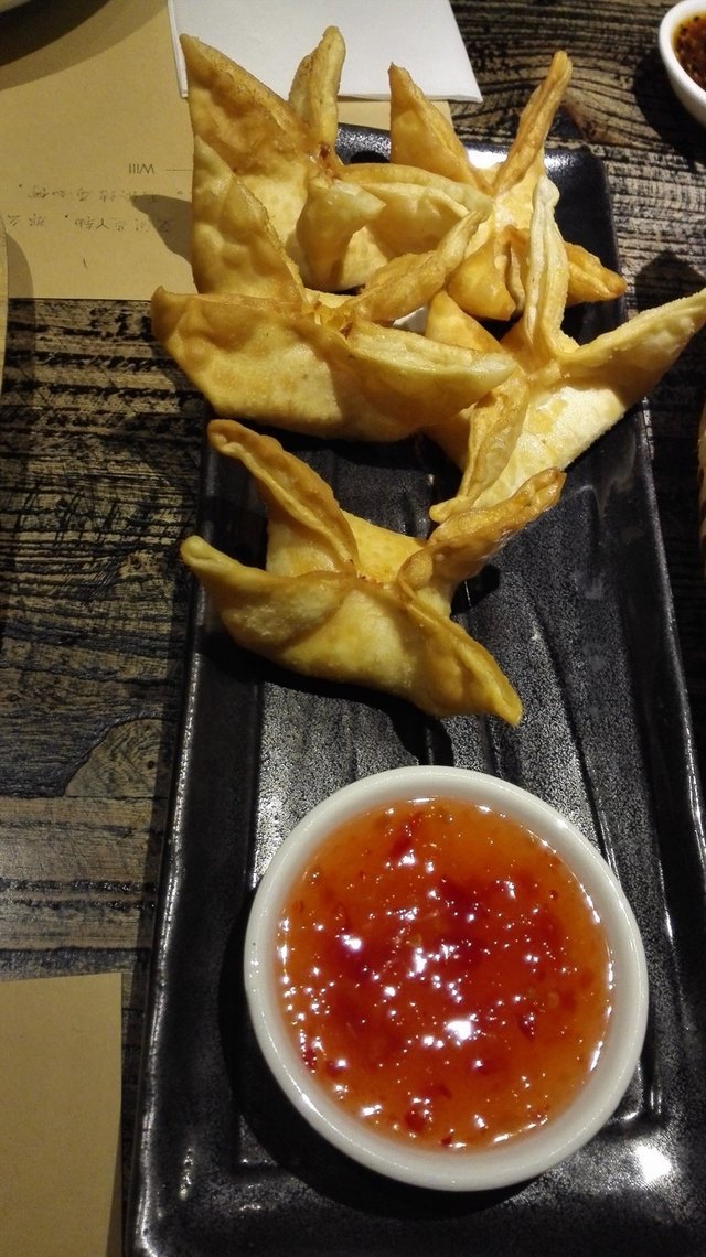 脆炸芝心蟹肉大馄饨