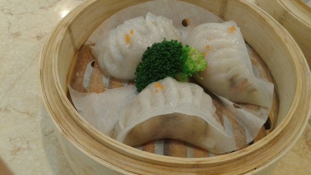 野生鲜菇饺
