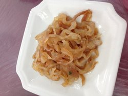 凉拌海蜇皮