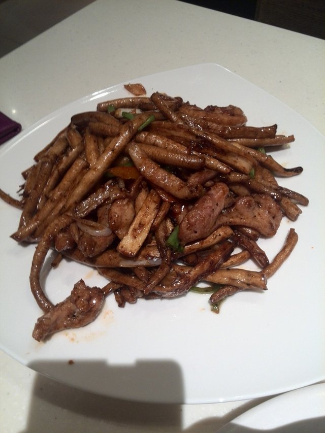 还不错，少了辣椒，口味重点更好