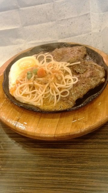 黑椒牛排