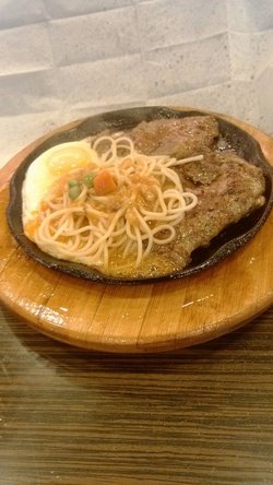 黑椒牛排