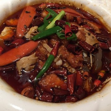 毛血旺