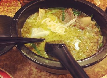 金牌大骨米线