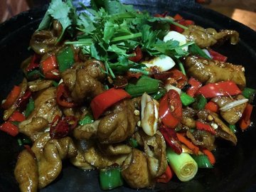 干锅牛蛙