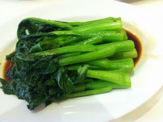 高汤浸菜心