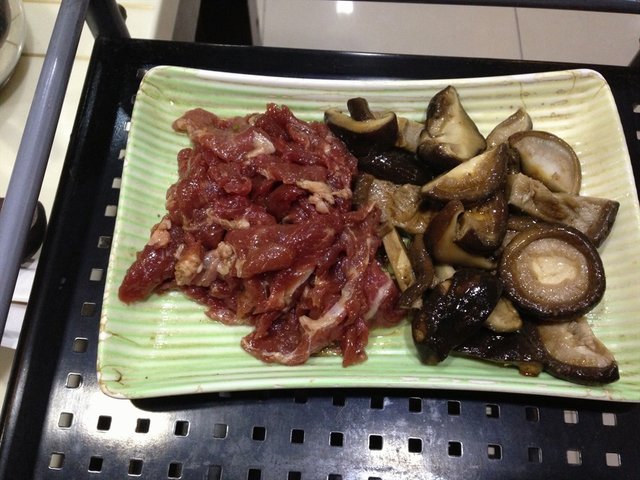 德记香菇牛肉