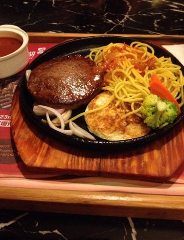黑椒牛排套餐