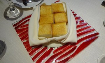 餐前面包