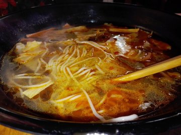 酸菜火锅米线