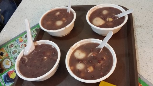红豆沙汤圆