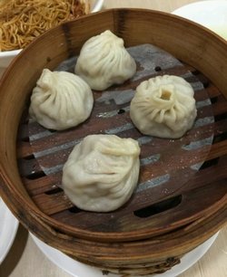 鲜肉汤包