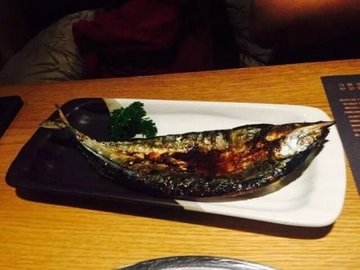 烤秋刀鱼