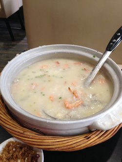 干贝田鸡基围虾拼粥