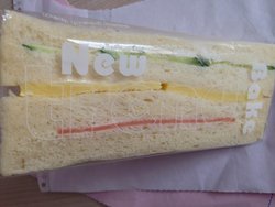 鸡蛋三明治
