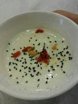 酸奶