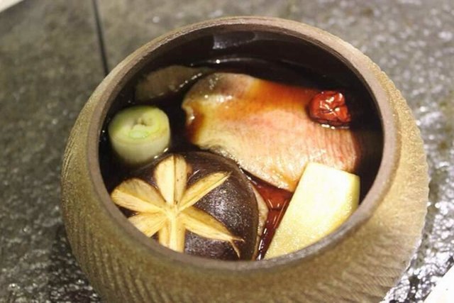 红酒牛舌