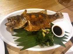 碳烤鲈鱼