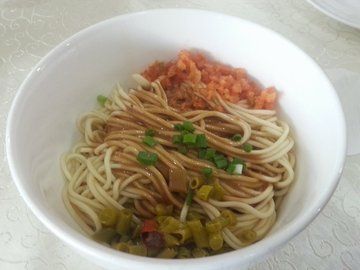 热干面