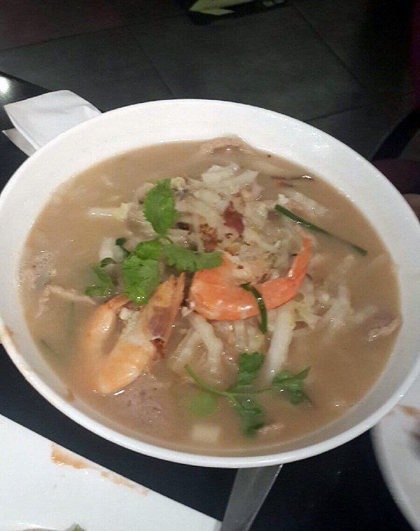 浓鸡汤娃娃菜
