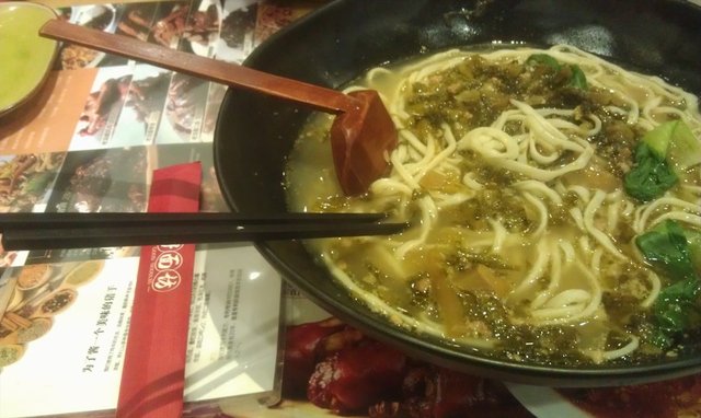 酸菜肉末面