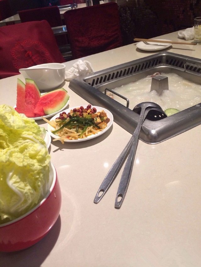 鲜菌锅底