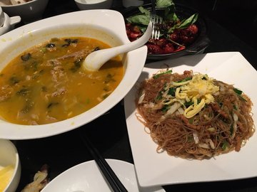 炒米线
