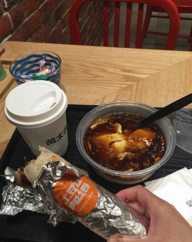 土豆肉丝卷