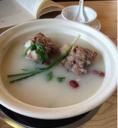招牌骨汤