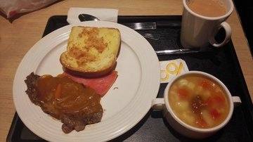 薄牛扒拼肉松多士