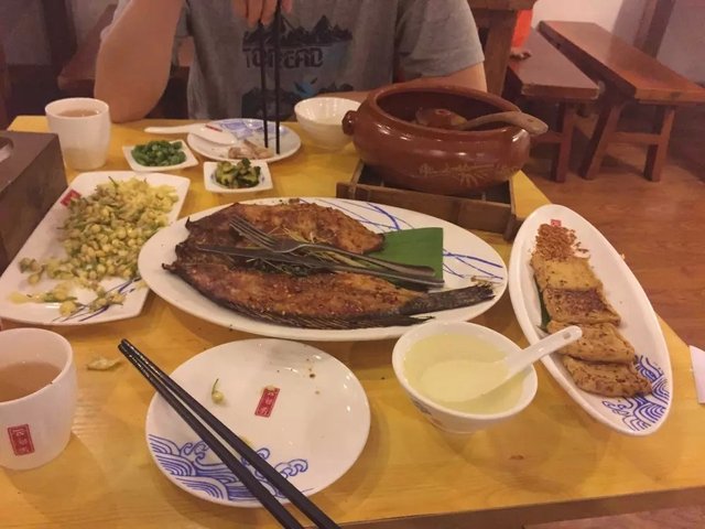 香茅草烤罗非鱼