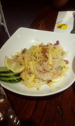 泰式菠萝炒饭
