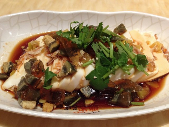 皮蛋豆腐