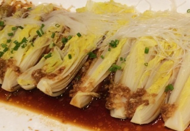 粉丝蒜蓉娃娃菜