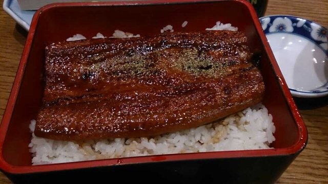 鳗鱼饭