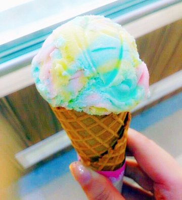 彩虹冰淇淋