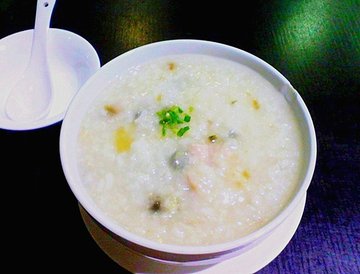 皮蛋瘦肉粥