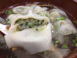 菜肉馄饨