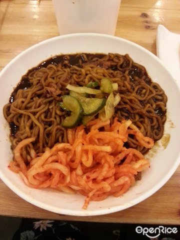 炸酱面