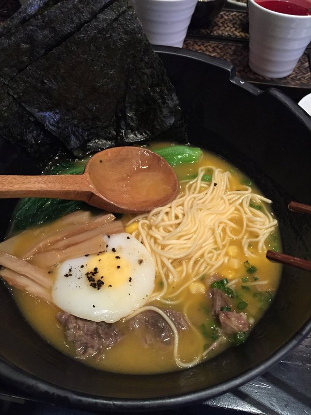 牛腩鲍鱼面