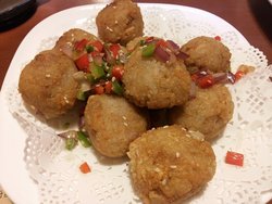 锅巴藕圆子