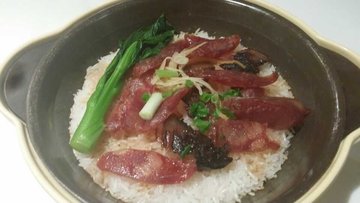 蜜汁叉烧煲仔饭