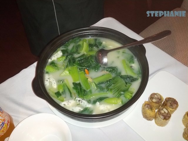 春菜煲鱼滑