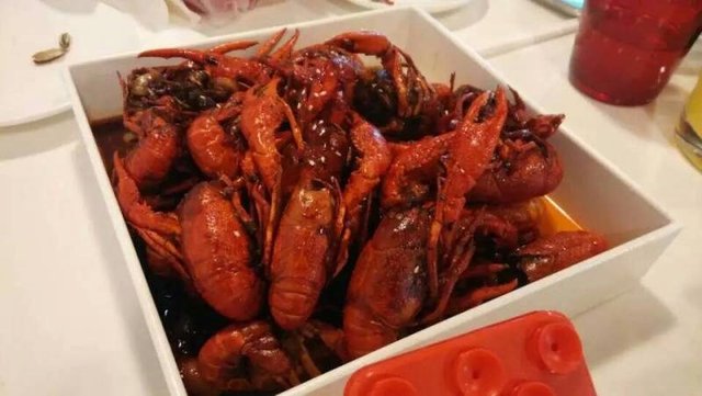 麻辣小龙虾