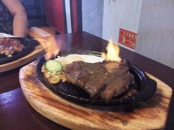 火焰牛排