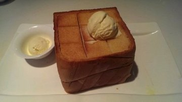 蜂蜜厚多士