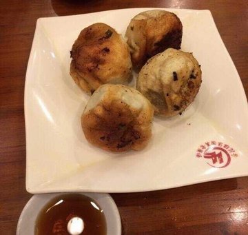 鲜肉生煎