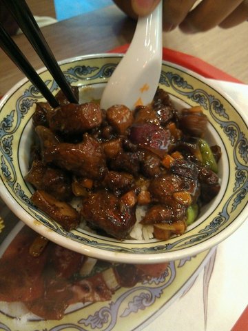 啤酒烧鸭饭